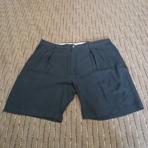 Tommy Bahama 100% Silk Flat Front Golf Shorts Men's Size 40